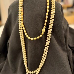 Elegant Gold Beaded/Pearl Necklace Set